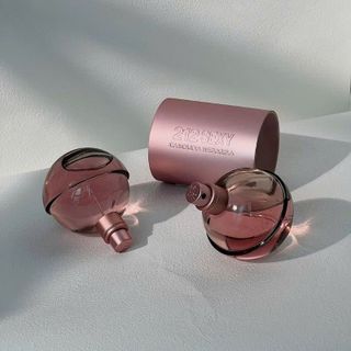 Nước hoa nữ Carolina Herrera 212 Sexy EDP 100ml-sexy, quyến rũ