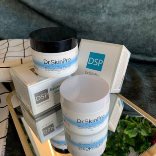 Kem Dưỡng Ẩm Ban Ngày - Đêm Dr.SkinPro Moisturizing Cream – Bí Quyết Làn Da Ngậm Nước Cả Ngày