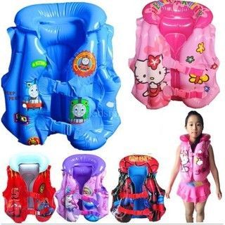 Áo  phao bơm hơi in hình vui nhộn cho bé dưới 30kg,hàng hộp cao cấp  SPIDER MAN , THOMAS,CARS , DISNEY giá sỉ