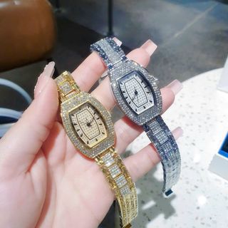 SALE BỎ MẪU ĐỒNG HỒ NỮ THỜI TRANG DAVENA MẶT CHỮ NHẬT ĐÍNH ĐÁ