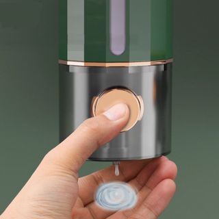HỘP ĐỰNG SỮA TẮM, DẦU GỘI NƯỚC RỬA TAY