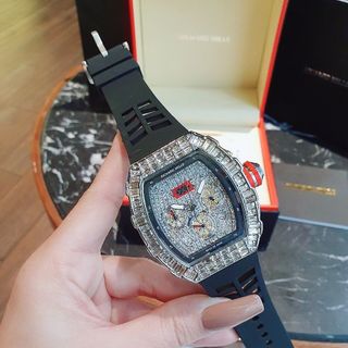 SALE BỎ MẪU ĐỒNG HỒ NAM TRUNG CẤP RICHAD MẶT FULL ĐÁ