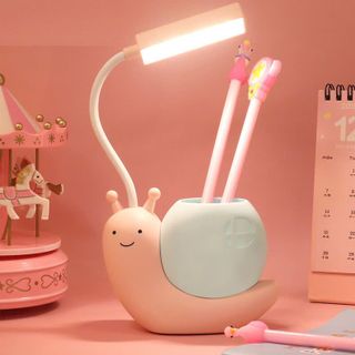 ĐÈN HỌC ĐỂ BÀN HÌNH ỐC SÊN CHÚ SÂU