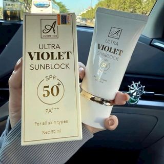 Kem chống nắng violet