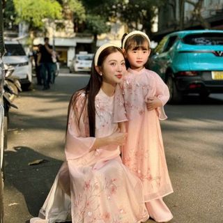 Sỉ buôn áo dài mẹ bé