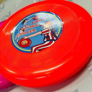 Đĩa ném đồ chơi frisbee đĩa bay ngộ nghĩnh cho trẻ em loại 20cm đồ chơi thể thao ( giao màu ngẫu nhiên )