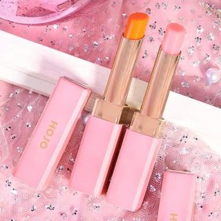 Son dưỡng môi có màu Hojo