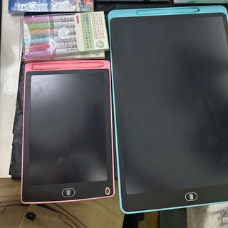 THANH LÝ LÔ Mình còn 4000 bảng tự xoá  Bảng 12 inch : 16 thùng×100 Bảng 16 inch : 10 thùng ×50 Bảng 8.5 inch: 15 thùng x 100 ( VUI LÒNG NHANH CHÓNG LÊN ĐƠN, TRANH TÌNH TRJANG HẾT HÀNG )