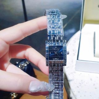 SALE BỎ MẪU ĐỒNG HỒ NỮ THỜI TRANG VERSAC MẶT VUÔNG