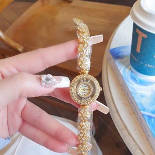 SALE BỎ MẪU ĐỒNG HỒ NỮ THỜI TRANG TRANEL DÂY MẶT HOA VIỀN HỘT