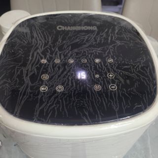 Nồi chiên k dầu changhong 10L