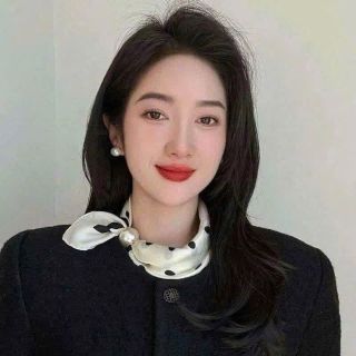 Khăn lụa công sở chấm bi có nút cài cao cấp kiểu dáng thanh lịch phong cách hàn quốc