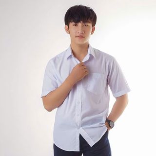 Áo Sơ Mi Học Sinh Tay Lỡ Một Túi Form Rộng Nam Nữ - Chất Kate Mềm, 2 Size L & XL