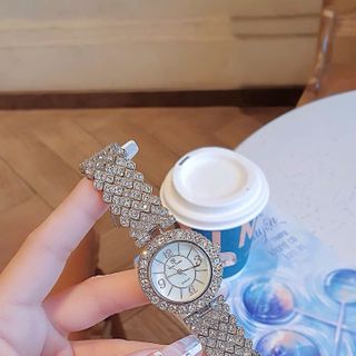 SALE BỎ MẪU ĐỒNG HỒ NỮ THỜI TRANG ROZAL MẶT TRÒN VIỀN DÂY ĐÁ