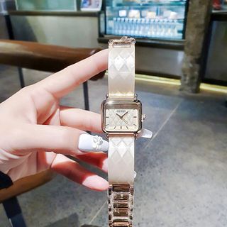 SALE BỎ MẪU ĐỒNG HỒ NỮ THỜI TRANG GUEZ MẶT VUÔNG DÂY NHỰA