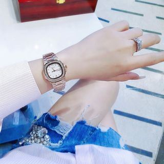 ĐỒNG HỒ NỮ CAO CẤP PATET MẶT VUÔNG   VIỀN HỘT MÁY QUARZT
