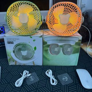 Quạt để bàn treo tường Gấu có đèn 3 cấp độ gió