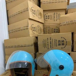 NÓN BẢO HIỂM 3/4 CÓ KÍNH