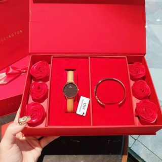 SET ĐỒNG HỒ CAO CẤP DANIEL W DA TRÒN VÀ VÒNG TAY HỘP HOA ĐỎ