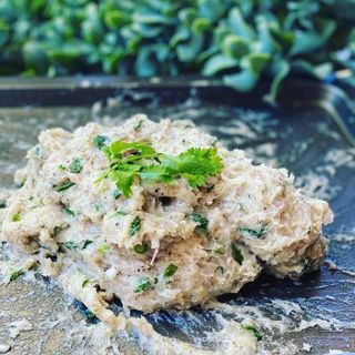 Chả cá thu sống quết sẵn có gia vị bịch 1kg (Giao hoả tốc)