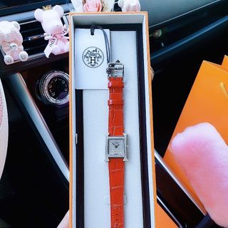 ĐỒNG HỒ NỮ CAO CẤP HERMEC ĐÍNH FULL XOÀN DÂY DA CÁ SẤU