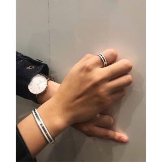 CUFF CAO CẤP DANIEL W BẠC V2 FULLBOX