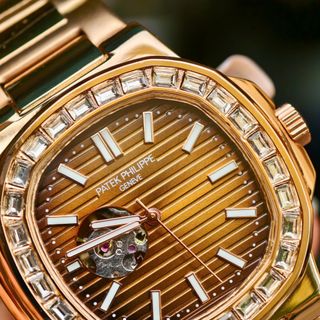 đồng hồ nam gắn đá patek