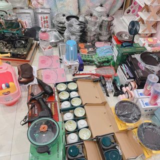 ĐỒ GIA DỤNG Kiện 200 món Gia dụng CÁC MẪU Lớn . HÀNG MỚI 100%