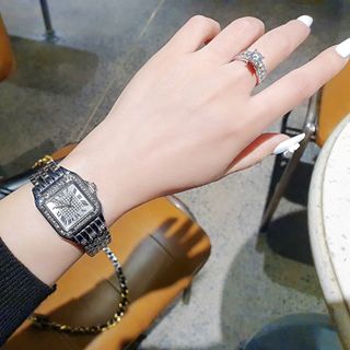 SALE BỎ MẪU ĐỒNG HỒ NỮ THỜI TRANG CATIƠR MẶT VUÔNG MINI