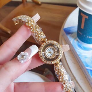 SALE BỎ MẪU HÀNG XI ĐỒNG HỒ NỮ THỜI TRANG TRANEL DÂY MẶT HOA VIỀN HỘT