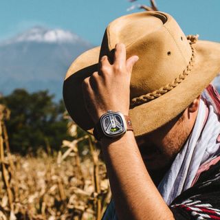 ĐỒNG HỒ NAM THỂ THAO SEVEN PRIDAY MÁY AUTOMATIC MŨI TÊN TẶNG KÈM DÂY FULLBOX