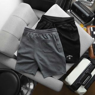 Quần Short thun Nam thuê Logo Chữ