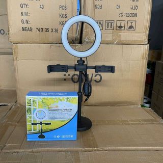 Đèn livestream 2 giá đỡ