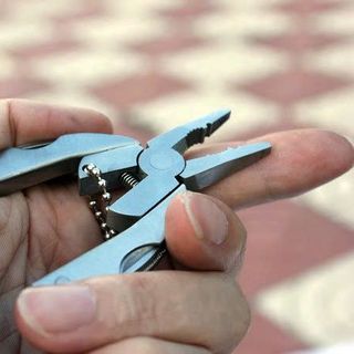 KIỀM ĐA NĂNG XẾP GỌN