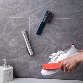 BÀN CHẢI CHÀ GIÀY TIỆN DỤNG