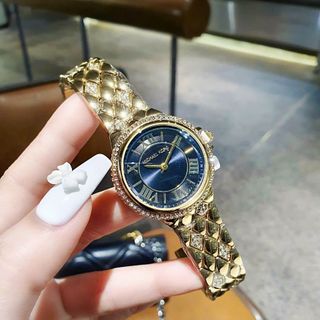 SALE BỎ MẪU ĐỒNG HỒ NỮ THỜI TRANG MICHAEL K MẶT TRÒN DÂY VẢY CÁ
