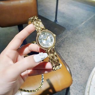 SALE BỎ MẪU ĐỒNG HỒ NỮ THỜI TRANG MICHAEL K MẶT TRÒN DÂY VẢY CÁ