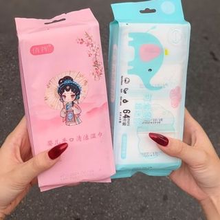 Khăn Ướt Bỏ Túi Mini (8 Gói Nhỏ/1 Bịch) - ( Thùng 48 ) (cái)