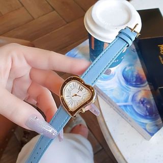 SET ĐỒNG HỒ NỮ CAO CẤP ISL DÂY DA MẶT TRÁI TIM VÀ 2 LẮC TITAN
