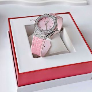 ĐỒNG HỒ NỮ CAO CẤP HUPLOT VIỀN FULL ĐÁ HỒNG PASTEL