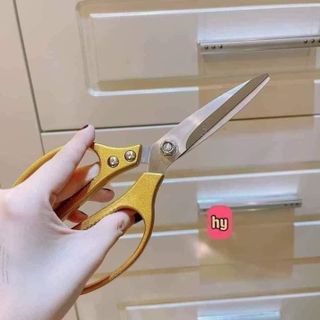 KÉO CẮT GÀ SK