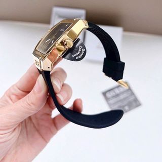 ĐỒNG HỒ NAM CAO CẤP GUEZ DÂY CAO SU BỌC DA ĐEN MẶT TRƠN