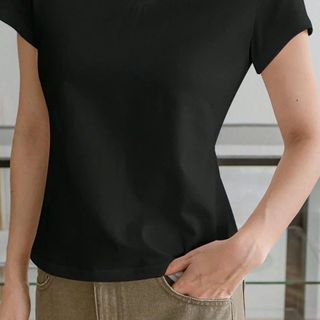 áo thun cổ tim