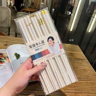 BỘ ĐŨA HỢP KIM TRẮNG VIỀN VÀNG