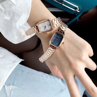 SALE BỎ MẪU ĐỒNG HỒ NỮ THỜI TRANG  ARMANHI DÂY XI MẶT CN