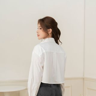 Áo sơ mi crop-top