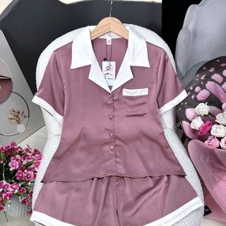 Bộ Pijama cổ nhọn trơn