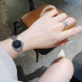 SALE BỎ MẪU ĐỒNG HỒ NỮ THỜI TRANG PUBBERRY DÂY LOGO