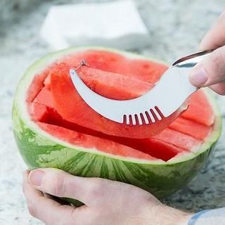 Dụng cụ cắt gắp dưa hấu