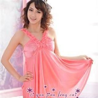 Váy ngủ cổ chữ V cao cấp màu tím. Mã: 71608